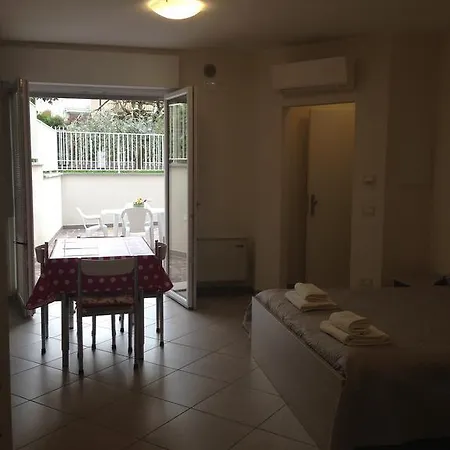 Casa Armonia 佩斯基耶拉德加达