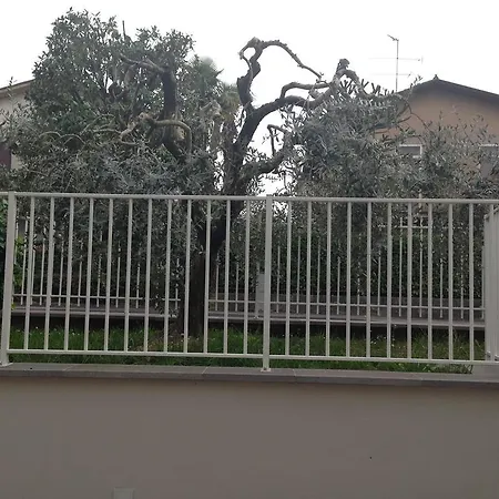 Casa Armonia 佩斯基耶拉德加达